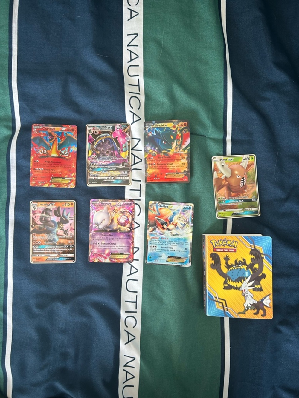 Pokémon cards + Holder